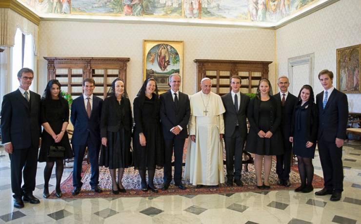 Seine Heiligkeit Papst Franziskus empfängt die Königliche Familie im Vatikan